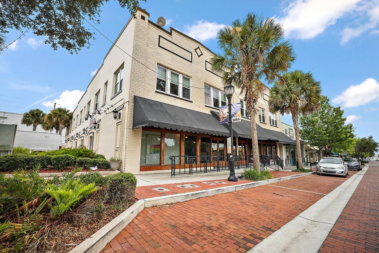 Downtown Den-King Bed~Heart Of Eustis~Queen Sleeper~Upstairs~Bright & Happy Exterior foto
