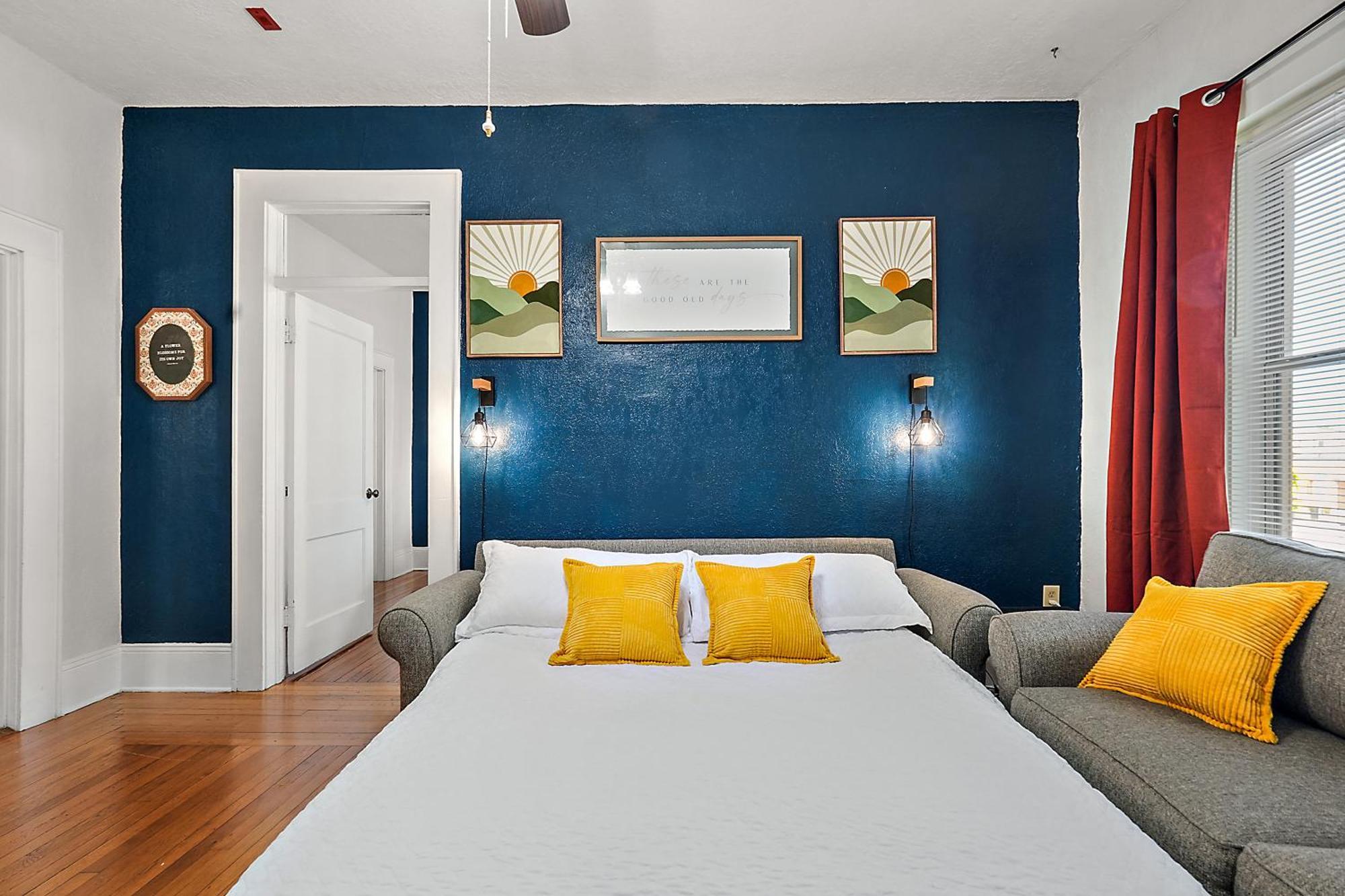 Downtown Den-King Bed~Heart Of Eustis~Queen Sleeper~Upstairs~Bright & Happy Exterior foto