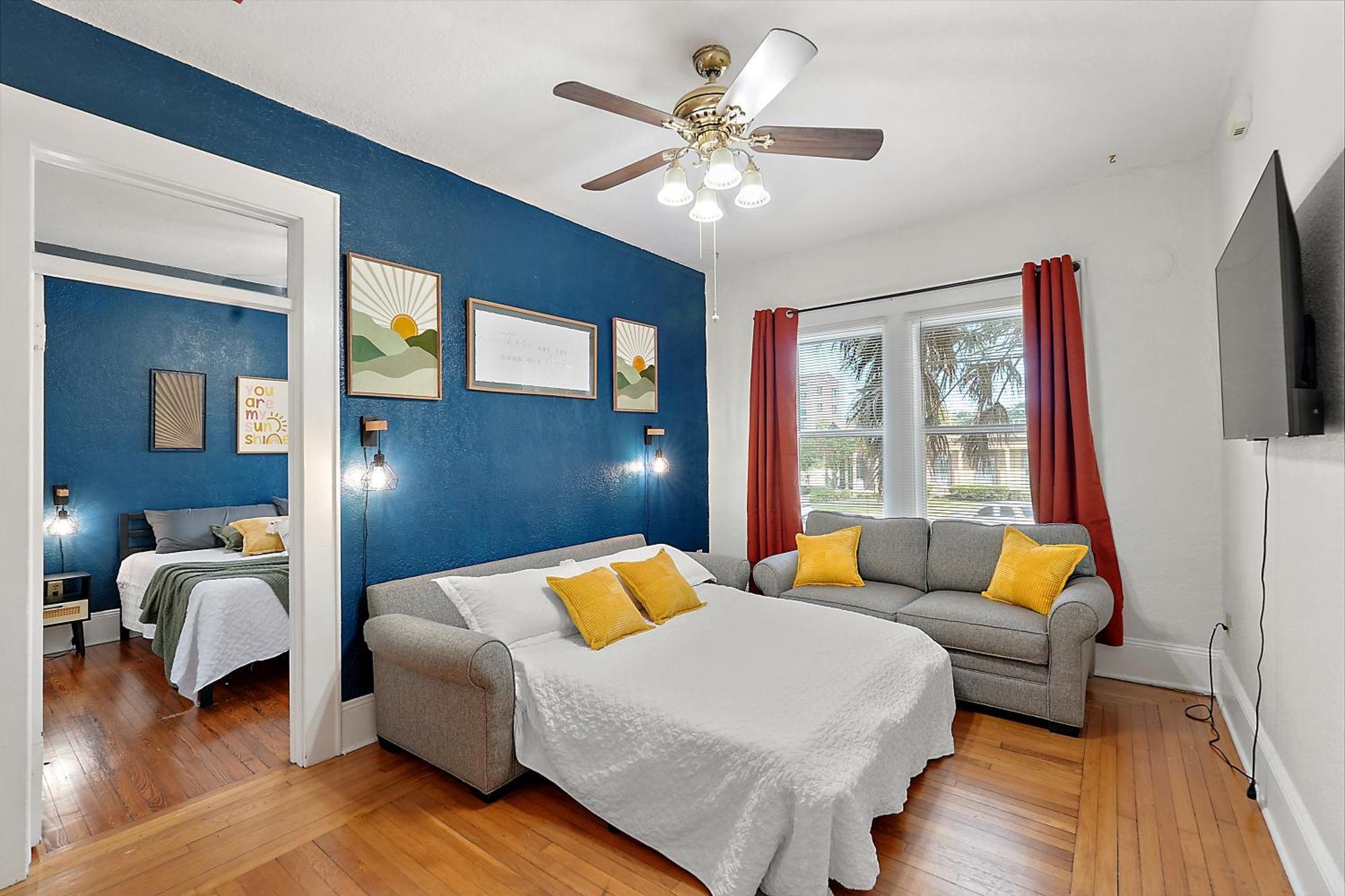 Downtown Den-King Bed~Heart Of Eustis~Queen Sleeper~Upstairs~Bright & Happy Exterior foto